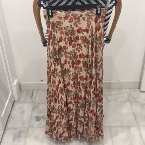 Cremieux skirt floral 😍😍😍